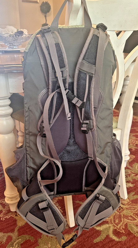 Mountainsmith Ghost Backpack Hiking Pack Backpacking Olive 2