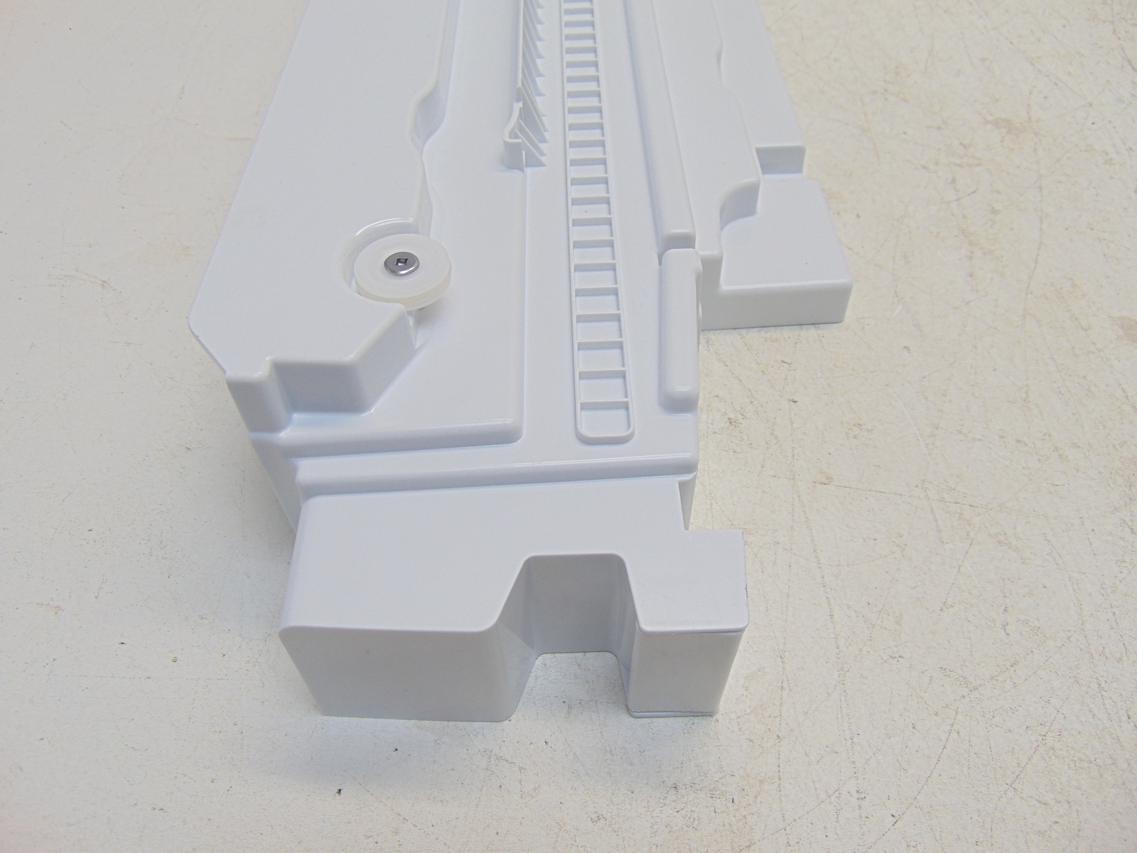 Frigidaire Refrigerator FRFS2823AS3 Right Deli Support Right gallery