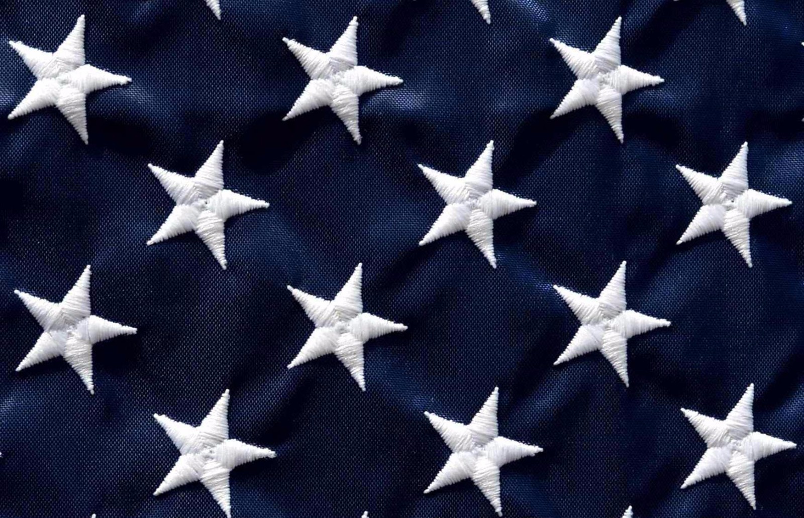 US Flag Factory 3'x5' US American Flag (Pole Sleeve) Outdoor Nylon Flag (935PH) gallery