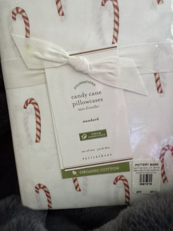 Pottery Barn ~CANDY CANE~ Std PILLOWCASE SET ~CHRISTMAS~ HOLIDAY Classic FUN gallery