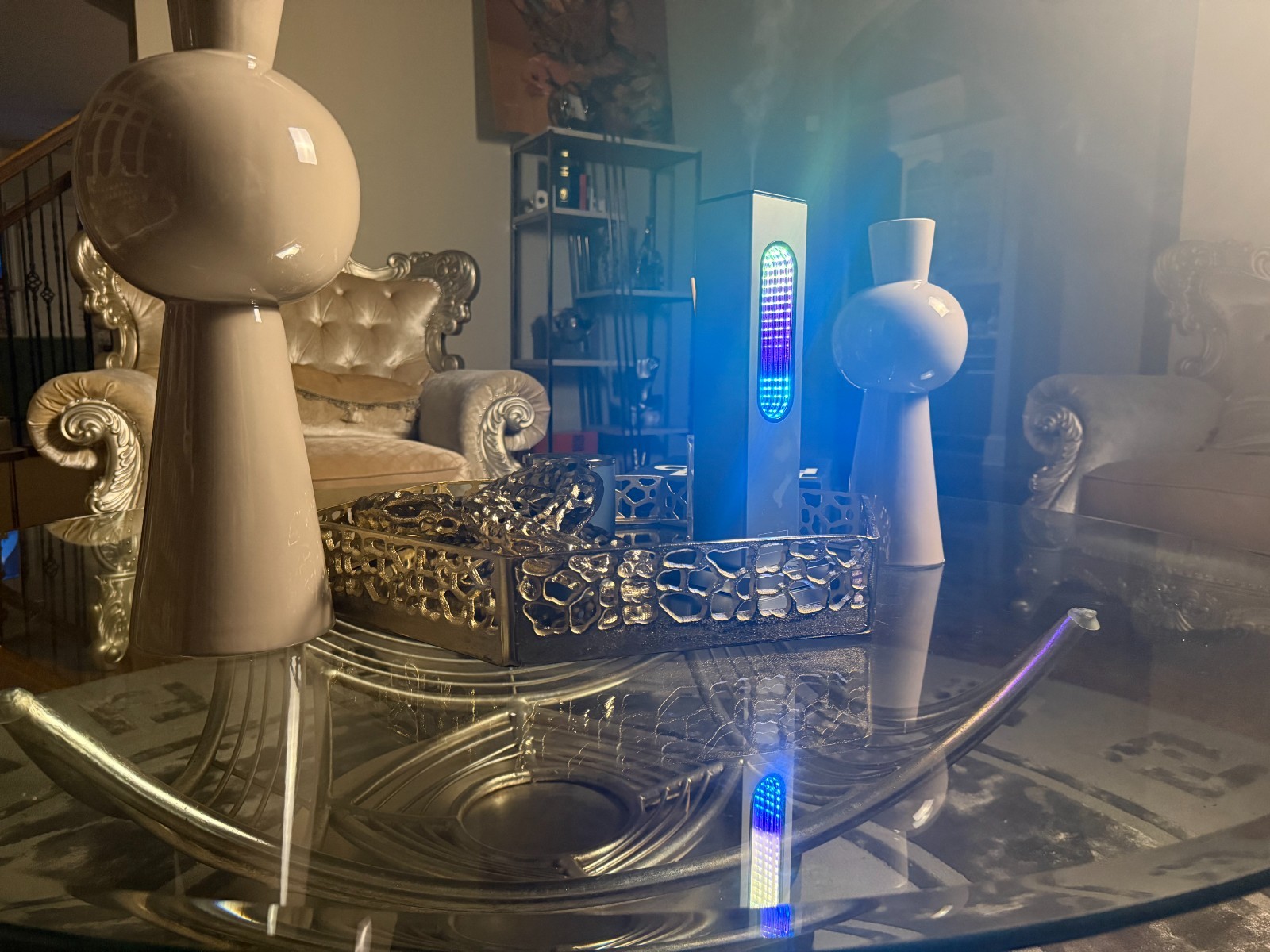 ATMO Essence Infinity LED Tower Aroma Diffuser + 2 Fragrance Oils Home Decor gallery