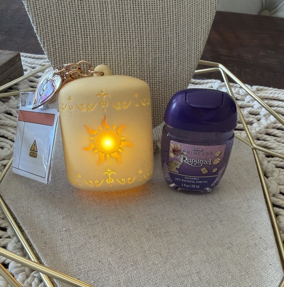Bath & Body Works Rapunzel Pocketpac And Hand Gel - New With Tags gallery