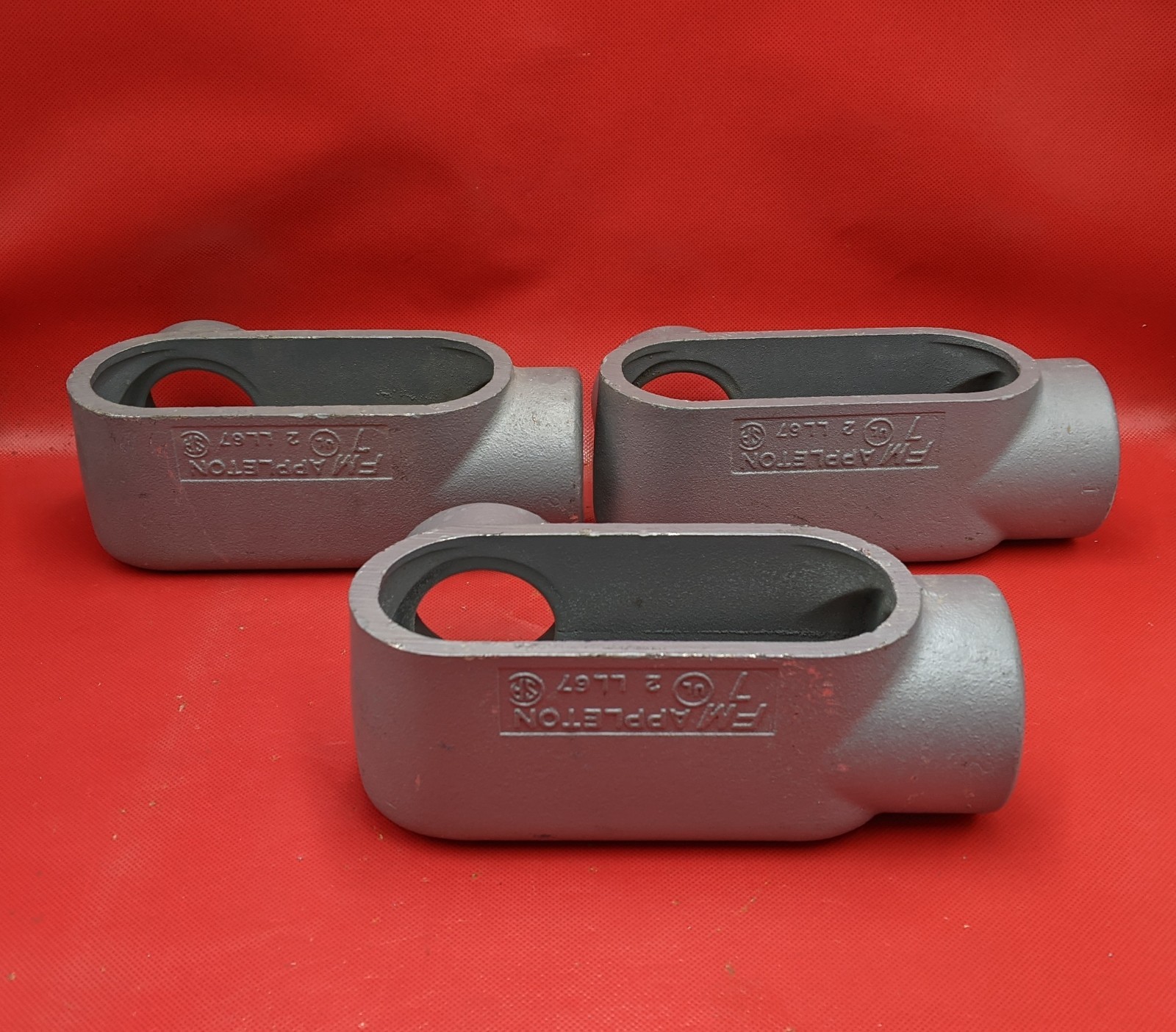 GROUSE HINDS LL67 2" CONDUIT OUTLET BODY SET OF 3 WD-17414 *FINAL SALE* gallery