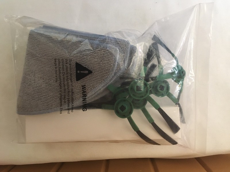 iRobot Replenishment Kit For Roomba Combo J7, J7+, J9+, And 10 Max gallery