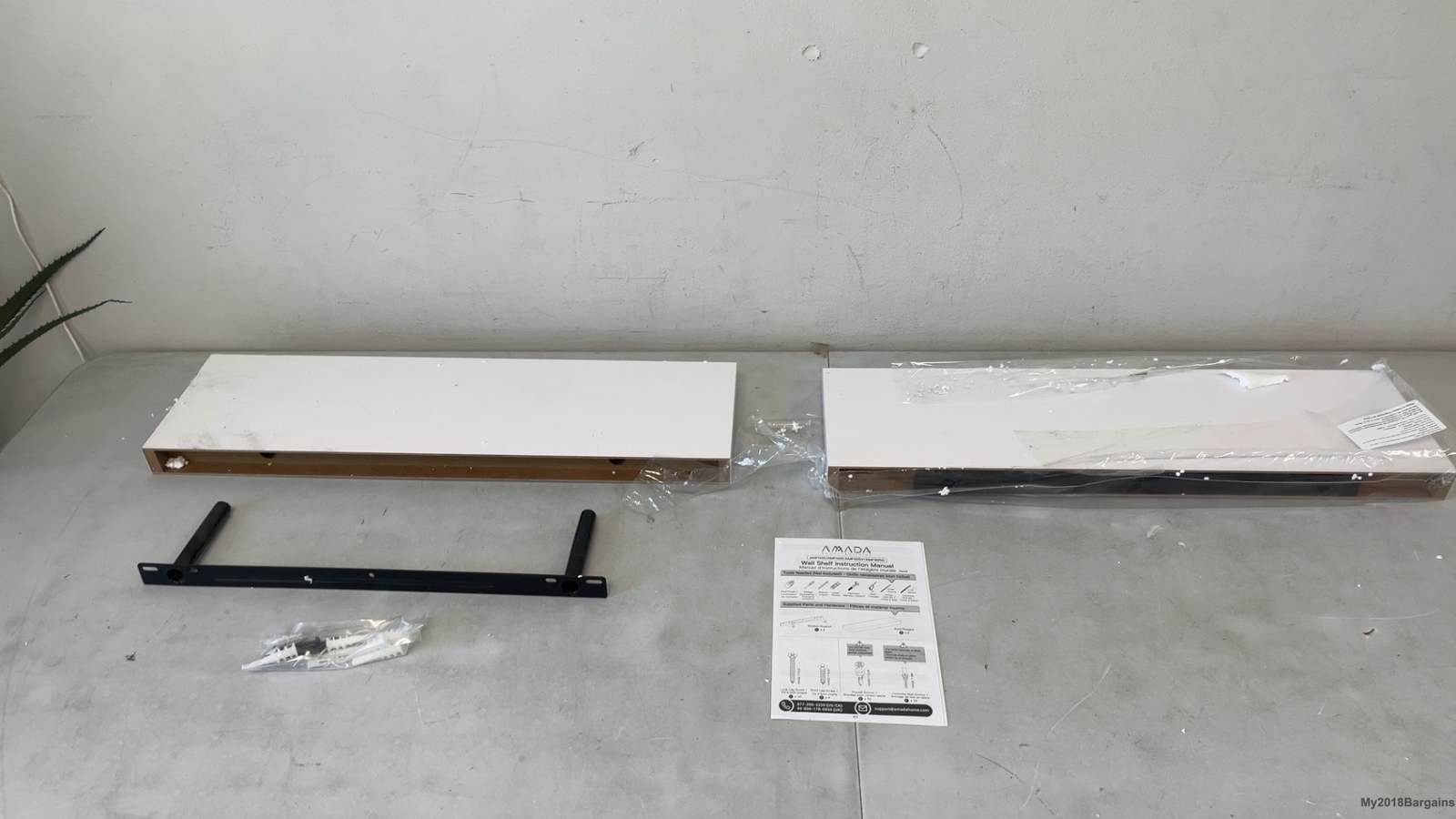 Amada HOMEFURNISHING Floating Shelves Large, 24 x 7in gallery