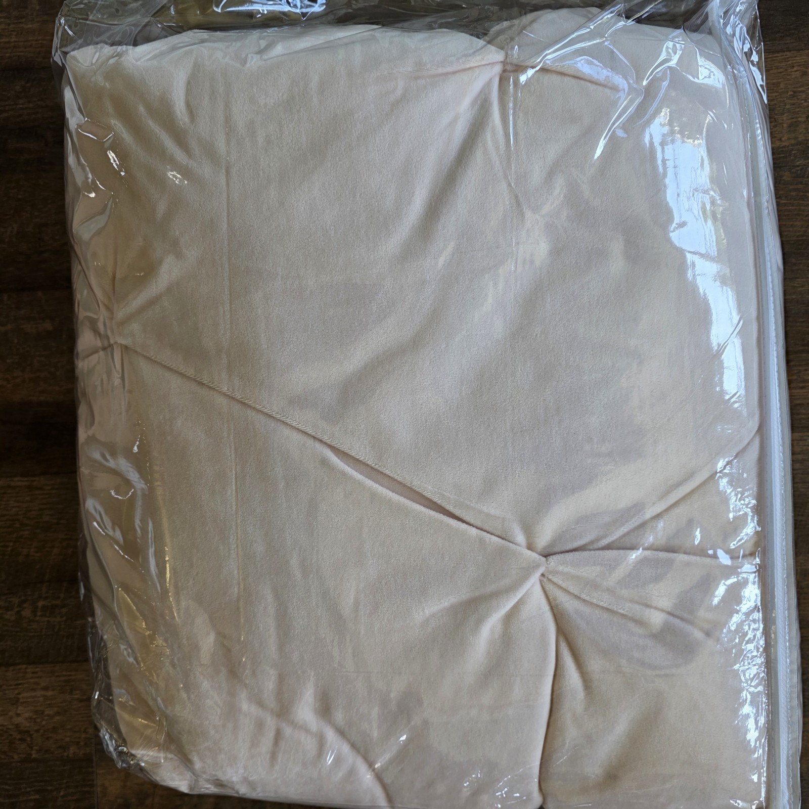 Pottery Barn Microfiber Pintuck Comforter Full Queen Blush Pink Luxury Bedding N gallery