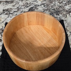 Brown Smooth Wood Round Salad Bowl Solid Plain Pattern Dinnerware for Adults