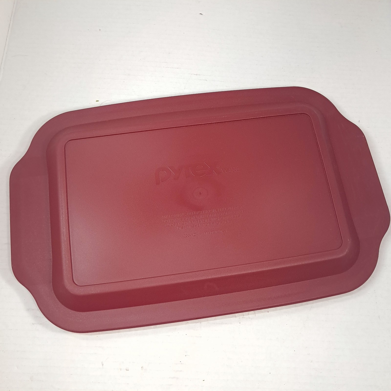 Pyrex 233-PC Burgundy Plastic Baking Dish Lid Cover pyrexware dark red maroon gallery