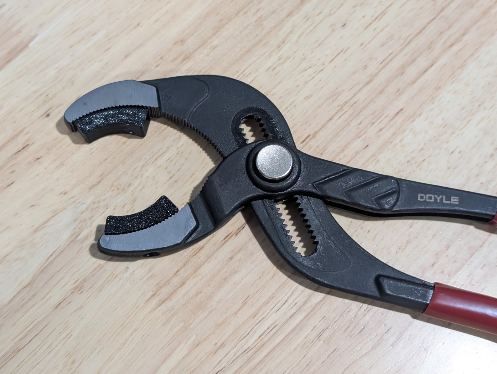 DOYLE 10 in. Adjustable Soft-Jaw Pliers - REPLACEMENT SOFT JAWS 2 pairs Knipex? gallery
