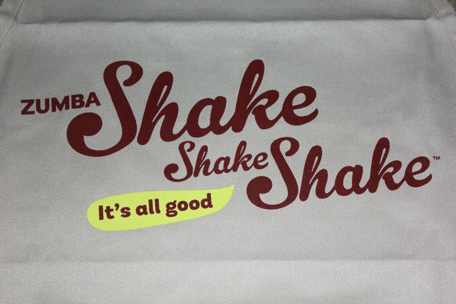Shake Shake Zumba Apron kitchen pockets NEW It's All Good RARE logo cooking tie gallery