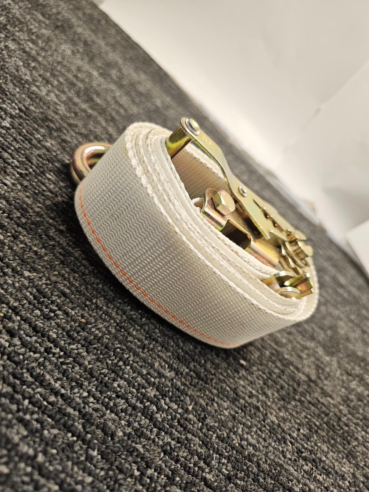 (QTY 2) Cargo Equipment 1500 lbs Ratchet Strap / Hook / White 20Ft gallery
