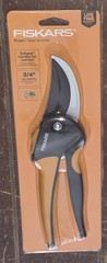 Fiskars Pruner ~Cuts up to 3/4″ Branches & Stems~ Item #379441