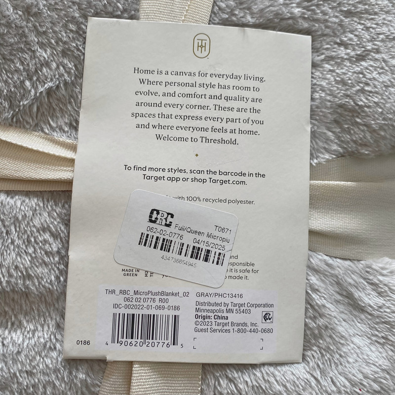 Threshold Large Microplush Blanket GRAY Full/Queen 90 in X 92 in Soft & Cozy NEW gallery