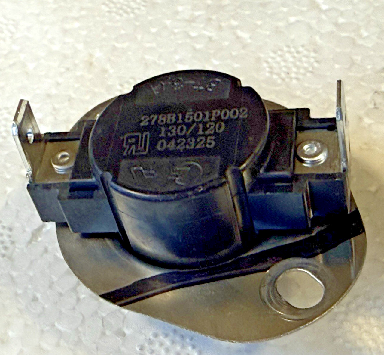 WE04X26214 Operating Thermostat Hotpoint HTX26EASW0WW Electric DRYER W/D Shelf gallery