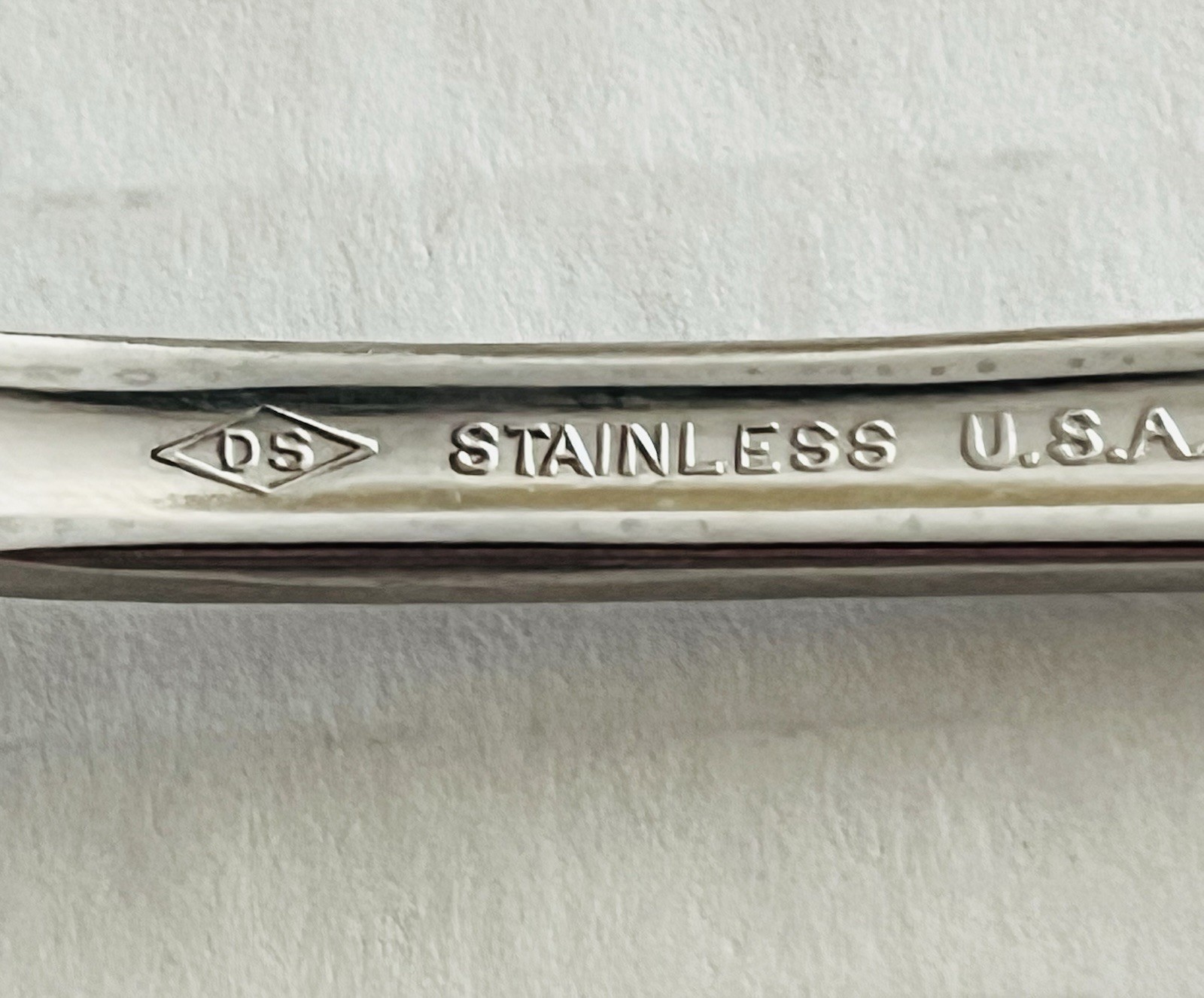 Diamond Silver Co DS Stainless DSC2 4 Dinner Forks Glossy 7 inches gallery