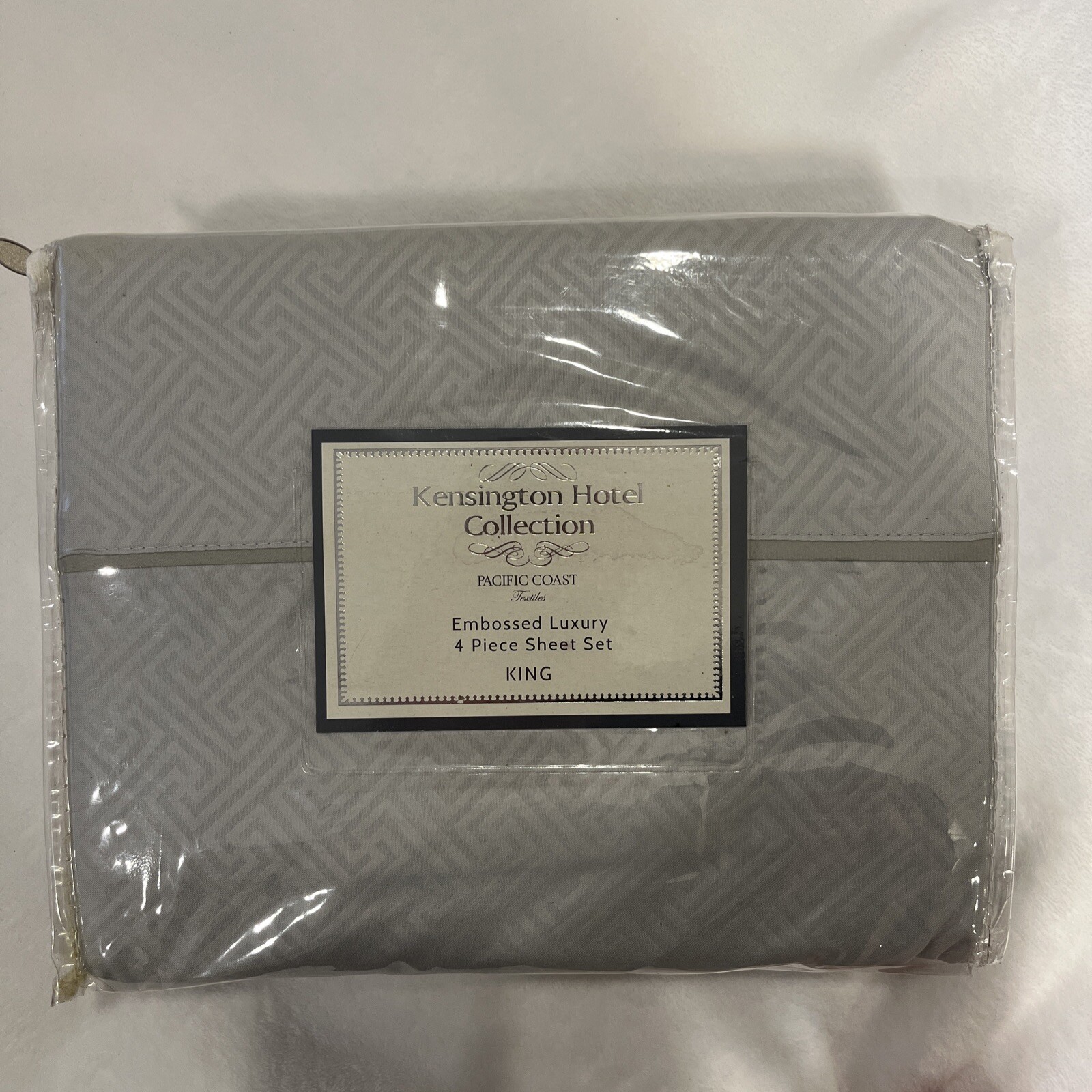 Kensington Hotel Collection Embossed Luxury Four Piece Sheet Set King gallery
