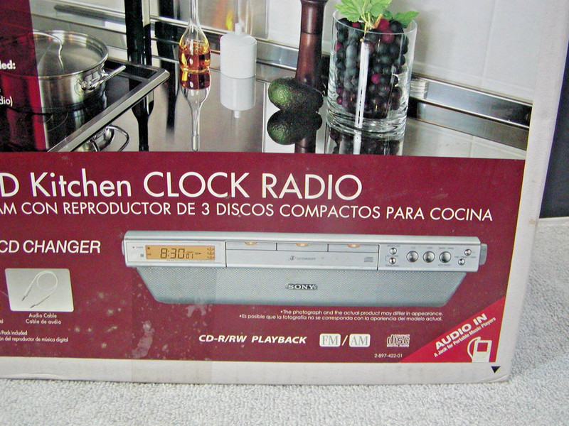 SONY ICF-CDK70 FM/AM 3 CD KITCHEN CLOCK RADIO NEW gallery