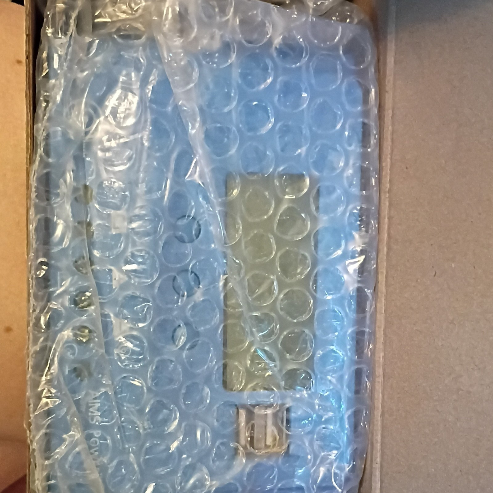 IMS POWER Solar Charge Controller, Blue LCD Display, DC 10.1-15A/11-19A gallery