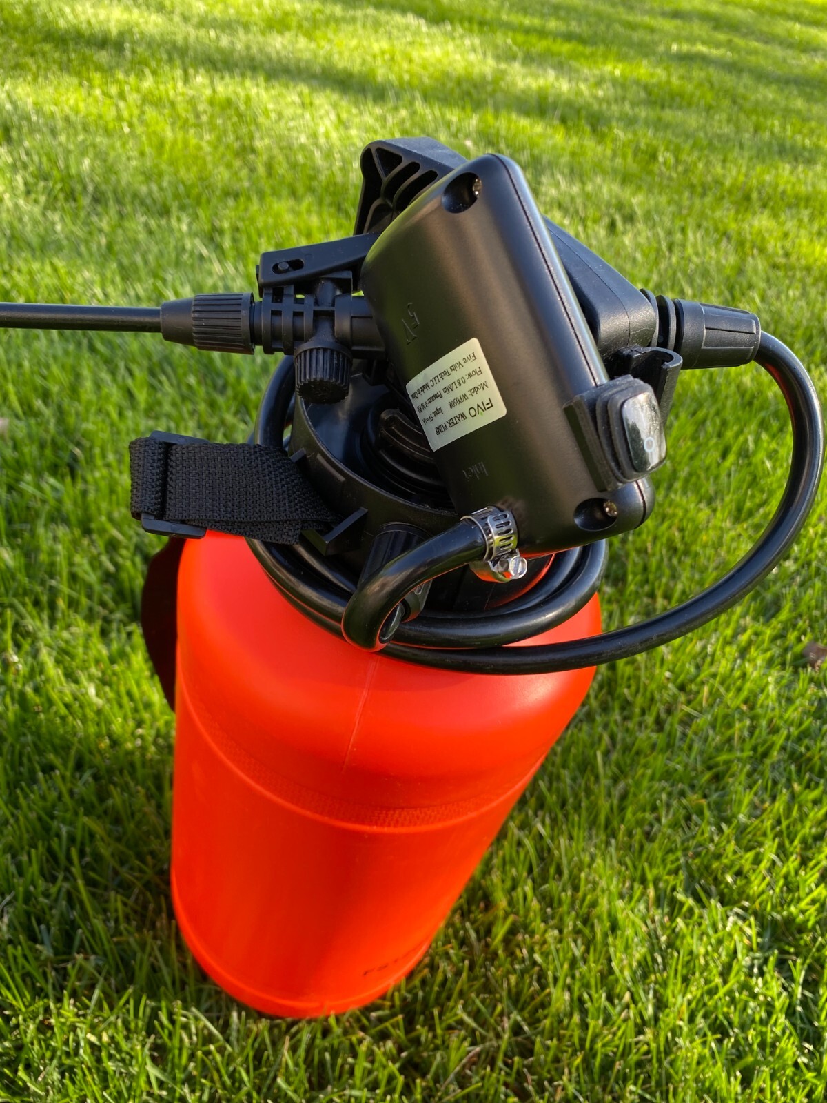 Electric pump & Manual Dual Function Lawn & Garden Sprayer 2 Gallon/8L New gallery