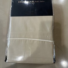DONNA KARAN SILK INDULGENCE QUEEN FLAT SHEET GOLD DUST SILK/COTTON BLEND NIP