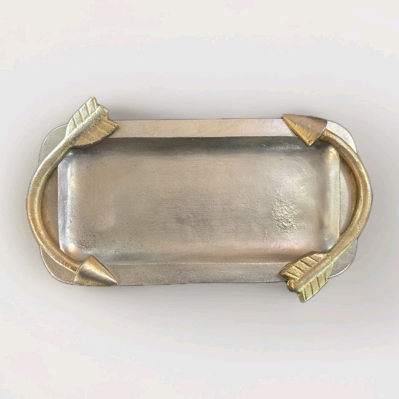 Rectangular decorative Metal serving tray Arrow Handles gallery