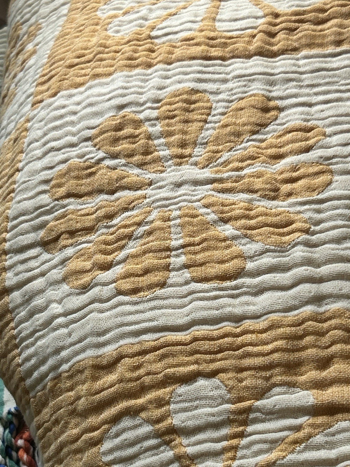 Daisy Woven Throw Blanket 100% Cotton TH Kassatex Sold By Anthropologie 52 X 72 gallery