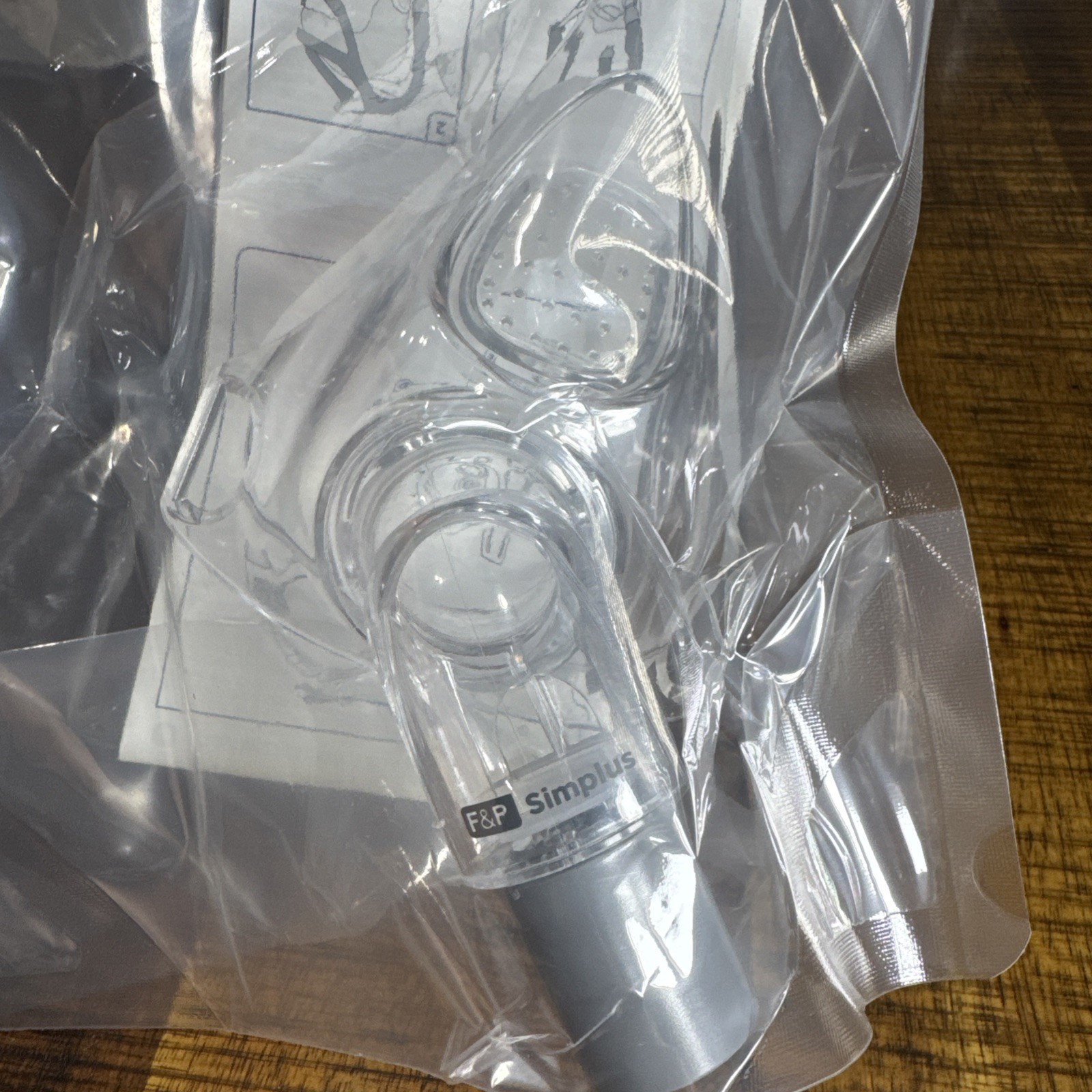 F & P Simplus Full Face Mask Small 400HC584 NEW & SEALED gallery