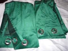 AMALGAMATED TEXTILE SMOOTH EMERALD GREEN VELVET GROMMET (2) DRAPERY PANELS 51X82