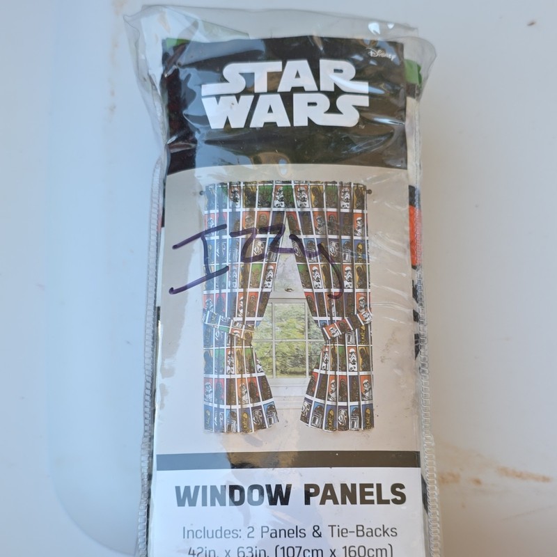 Star Wars 42x63 Window Panels 2-Pack Rod Pocket Light Filter Polyester Tiebacks gallery