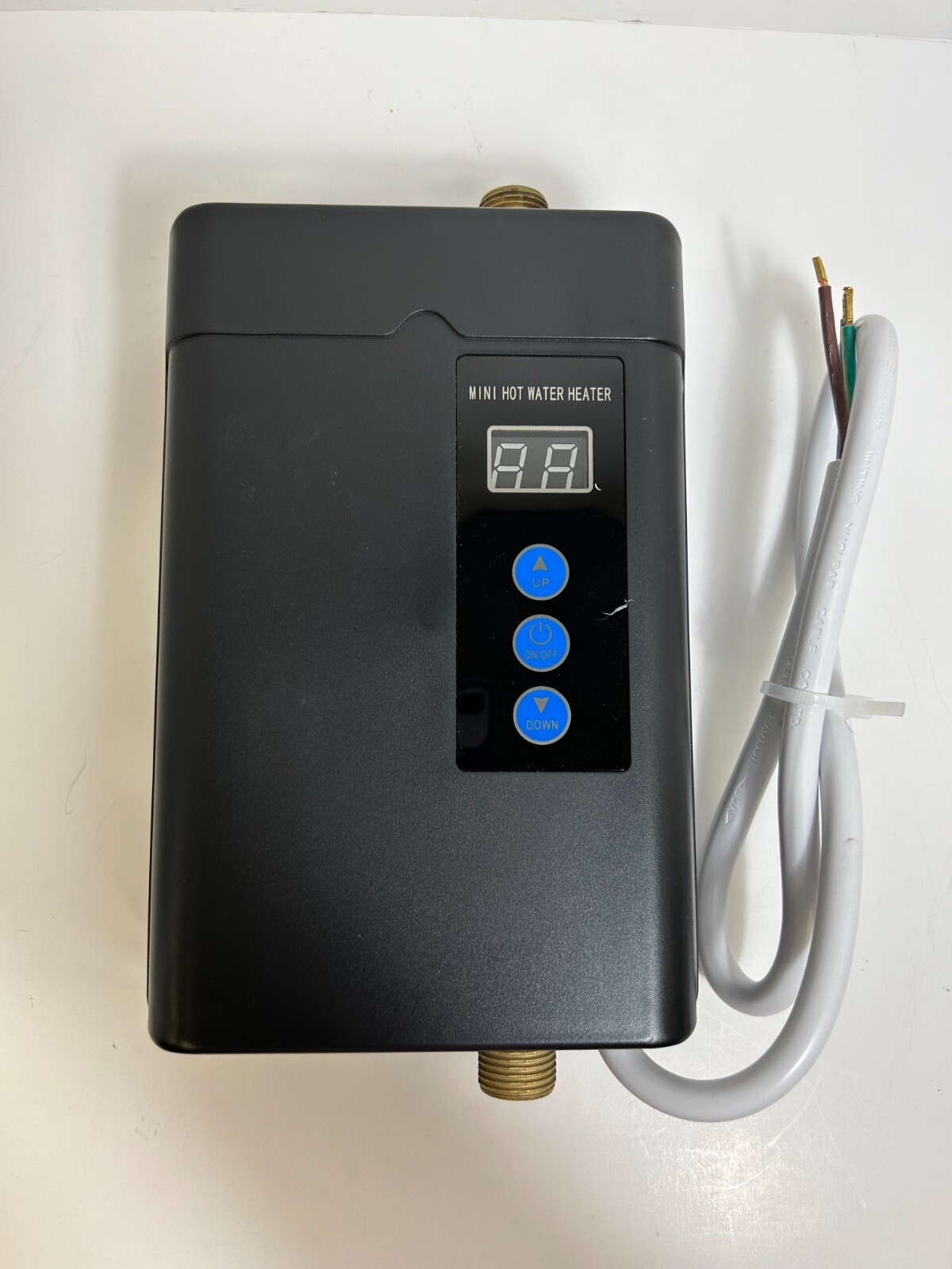 5000W 220V Tankless Mini Electric Water Heater with Remote Control Digital gallery