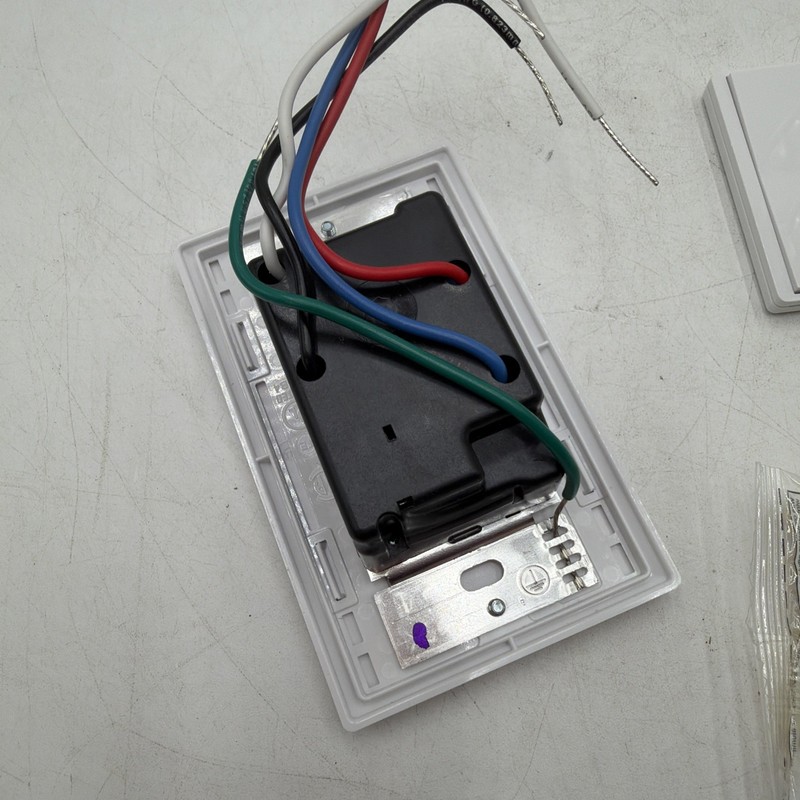 Lutron Diva Smart 150W LED Dimmer Switch White DVRF-PKG1D-WH-R Open Box gallery