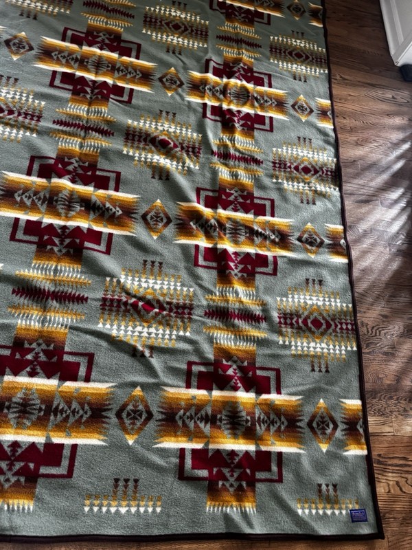 Beaver State Pendleton Wool Blanket Geometric Green Multicolor 86x106" Large gallery
