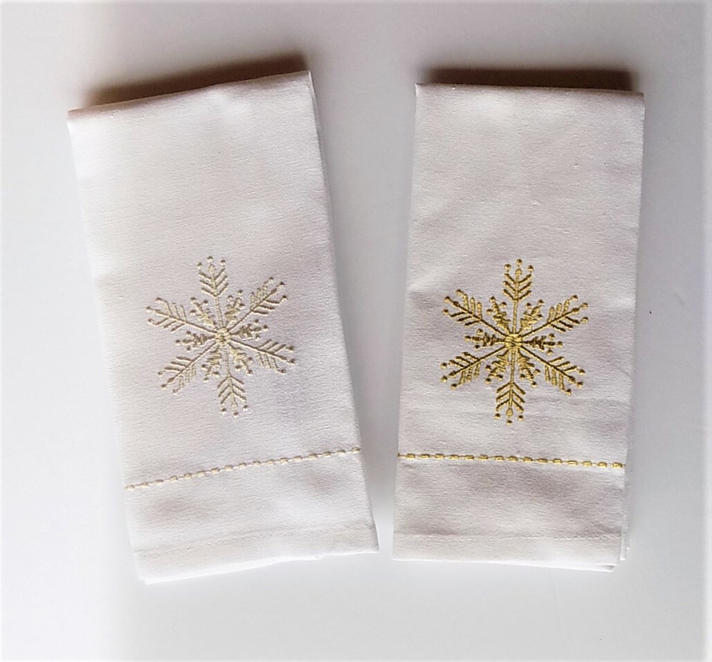Harman Snowflake Embroidered Napkins (Set of 4) ~Gold / Silver ~FREE SHIPPING~ gallery