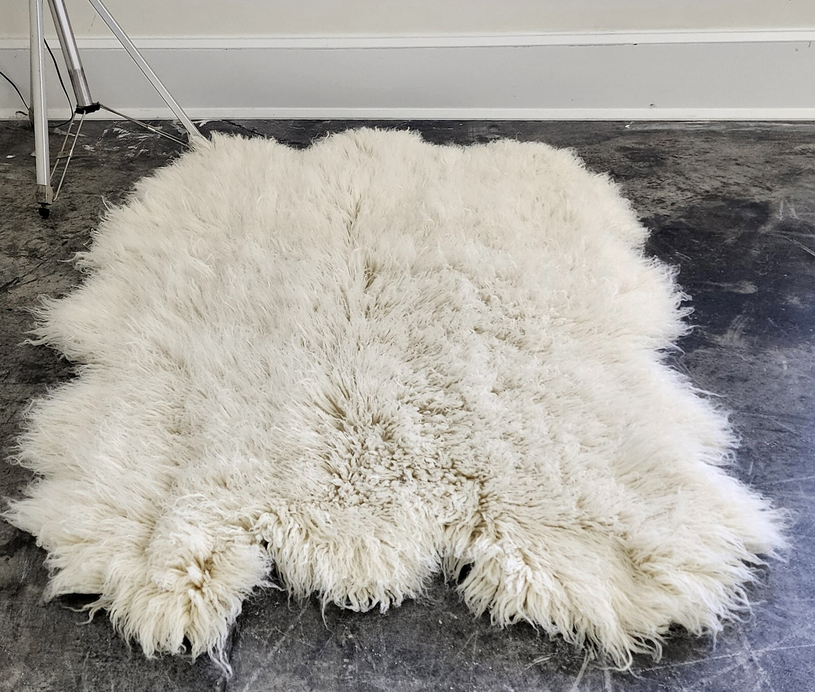 SHEEPSKIN FLOKATI RUGS | FREE FLOWING EDGE | 100% WOOL | SHAGGY WOOL AREA RUG gallery