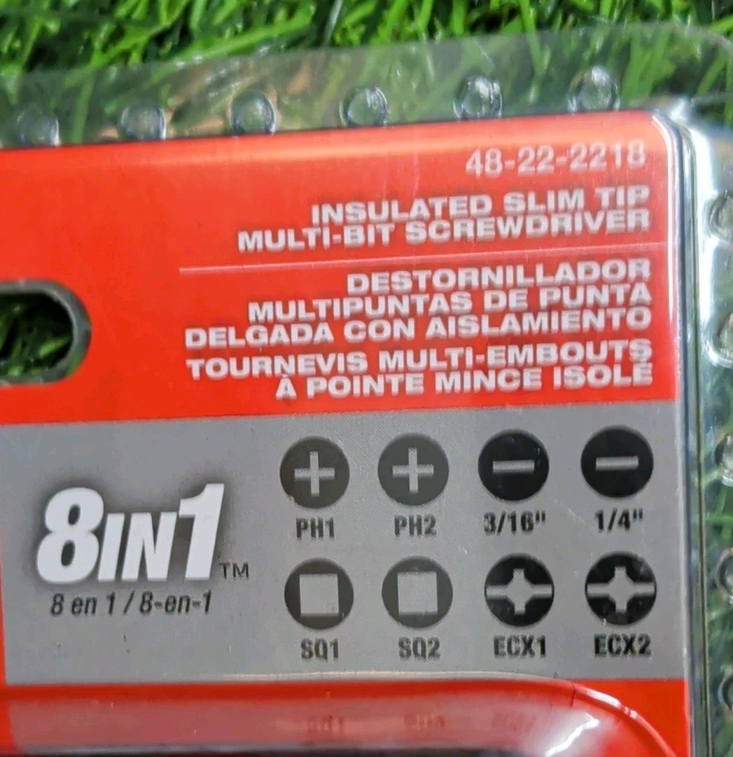 Milwaukee Tool 8 In-1 Insulated Screwdriver Set (48-22-2218) gallery