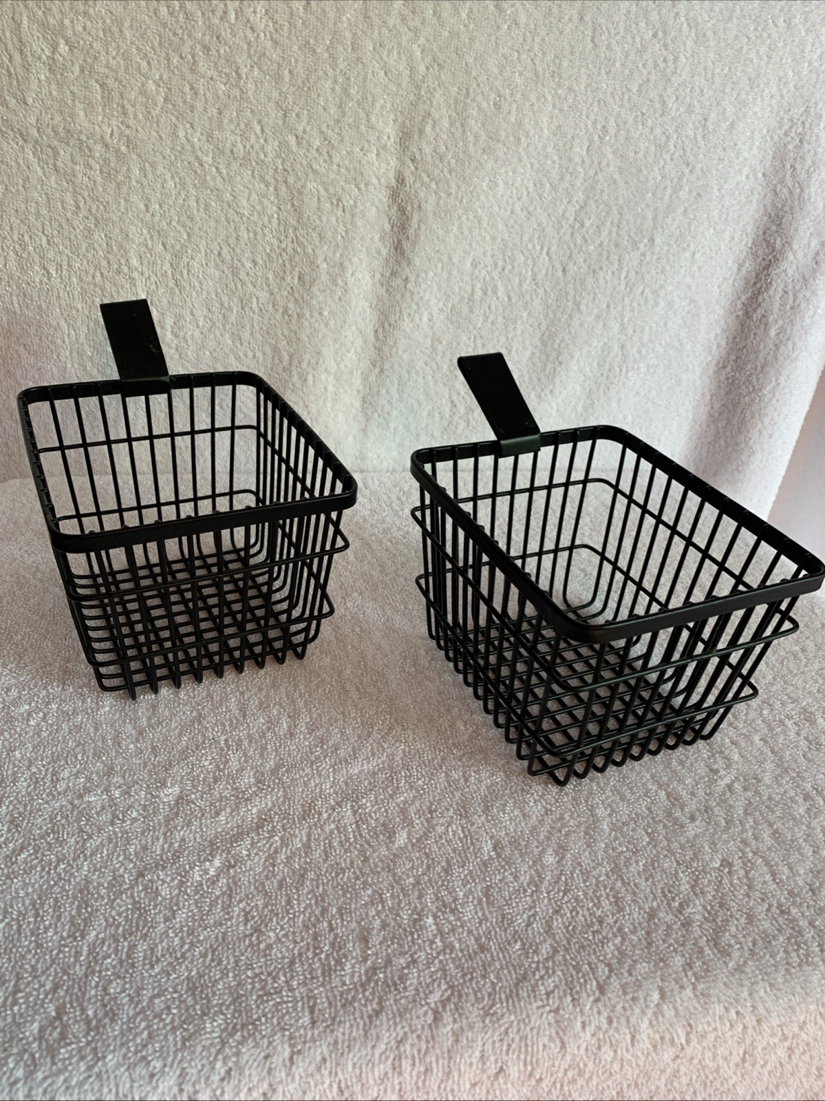 2) Restaurant Style Wire Serving Baskets, For Fries,Onion Rings,Mushrooms,Chips gallery