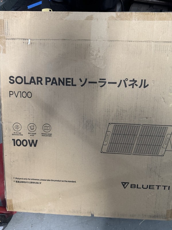 Open BoxBluetti Portable Foldable 100W Solar Panel PV100 OLDER MODEL gallery