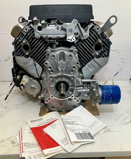 NEW - HONDA GX620 - V TWIN - ENGINE - GX 620 - MOTOR gallery