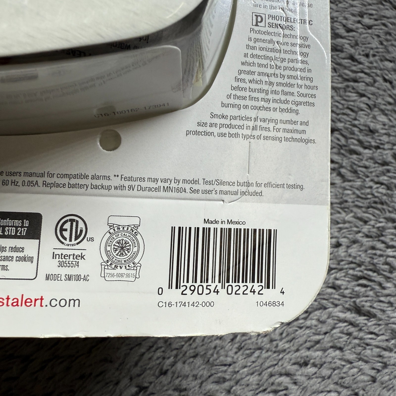 First Alert Hardwired w Battery Back-Up Ionization Interconnected Smoke Detector gallery