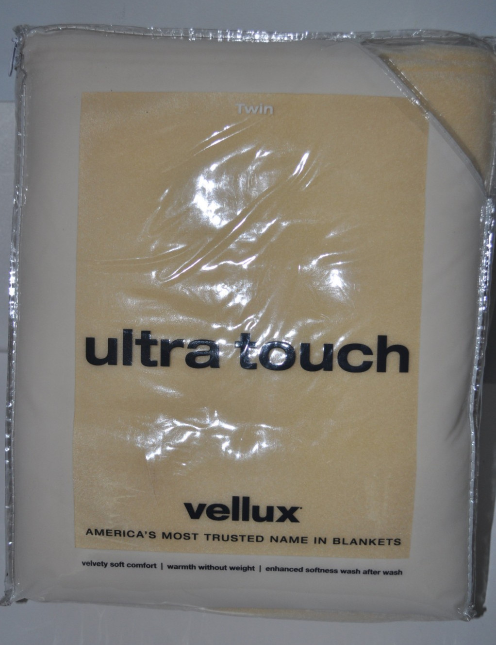 NIP Ultra Touch VELLUX Twin Blanket - Ivory 66" x 90" Velvety Soft Plush gallery