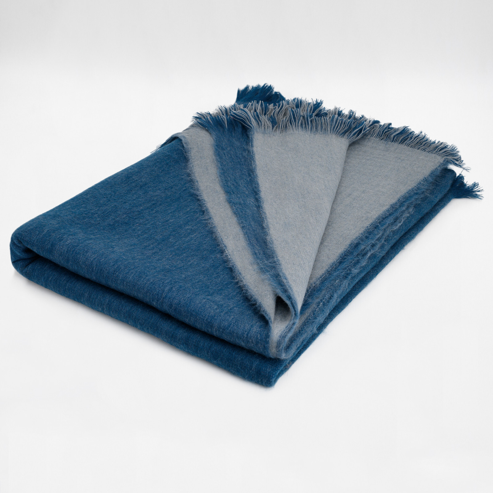 Cozy Soft Reversible Alpaca Wool Fringed QUEEN Blanket - Deep Blue/Grey 98x69in gallery