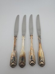 Oneida Classic Shell Stainless Flatware Dinner Knives Set Of 4