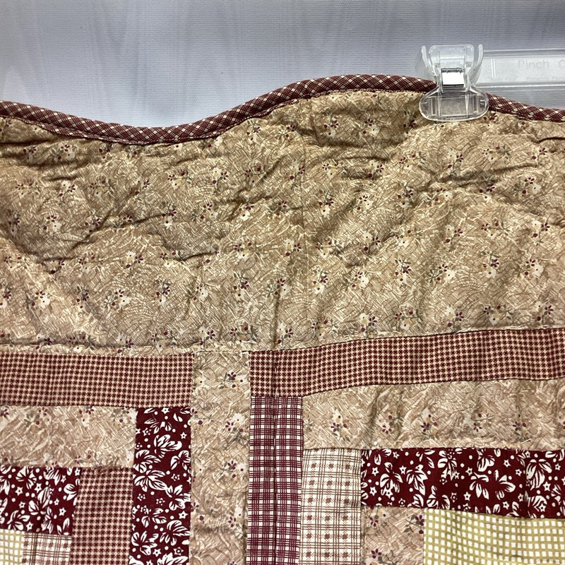 Full Quilt Red Tan Log Cabin Patchwork Cotton "Victorian Heart" 86" x 86" 1 Sham gallery