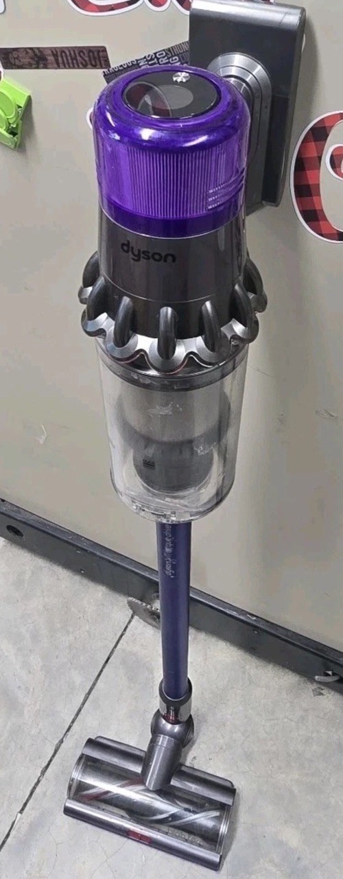 Dyson V11 Torque Drive+ Cordless Vacuum Cleaner with Attachments gallery