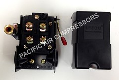 FURNAS REPLACEMENT AIR COMPRESSOR PRESSURE SWITCH. FOUR PORT. 95-125 PSI