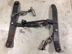 OEM John Deere 2305 3 Point Hitch Assembly **READ** #1 S10