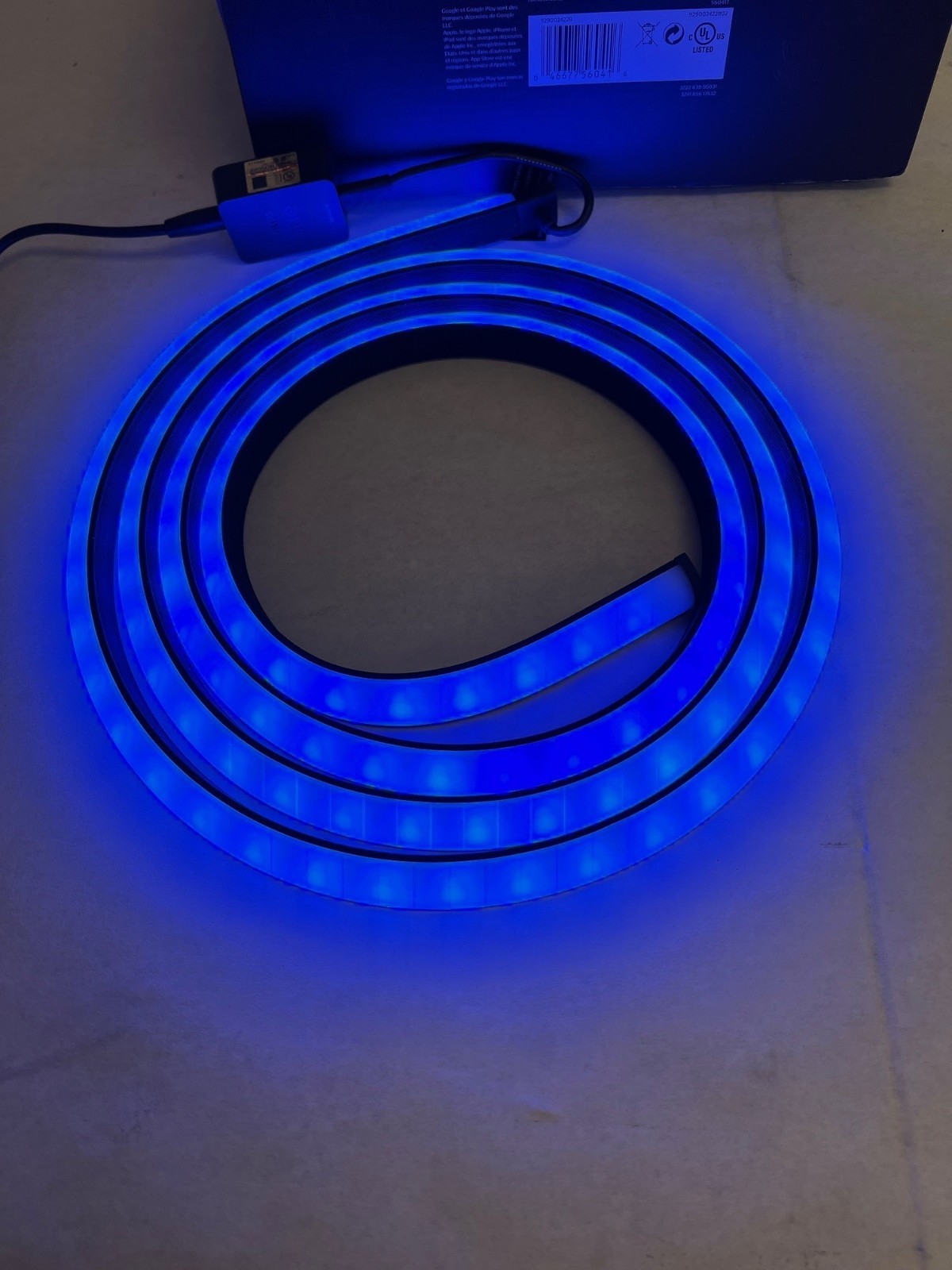 Philips Hue Play Gradient 560417 65" Color-Changing LED Lightstrip -missing tape gallery