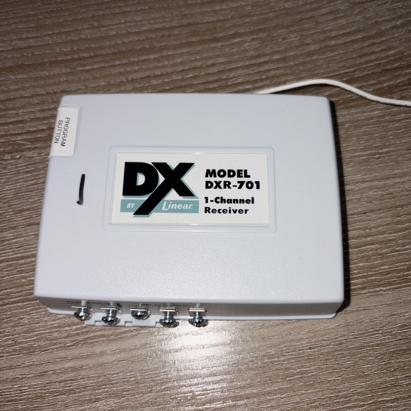 Linear DX Wireless Security Receiver, 1-Channel (SNR00148/DXR-701) gallery