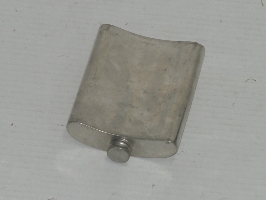 VINTAGE? BROOKS BROS PEWTER? MADE IN ENGLAND 8OZ FLASK HAS A DING gallery