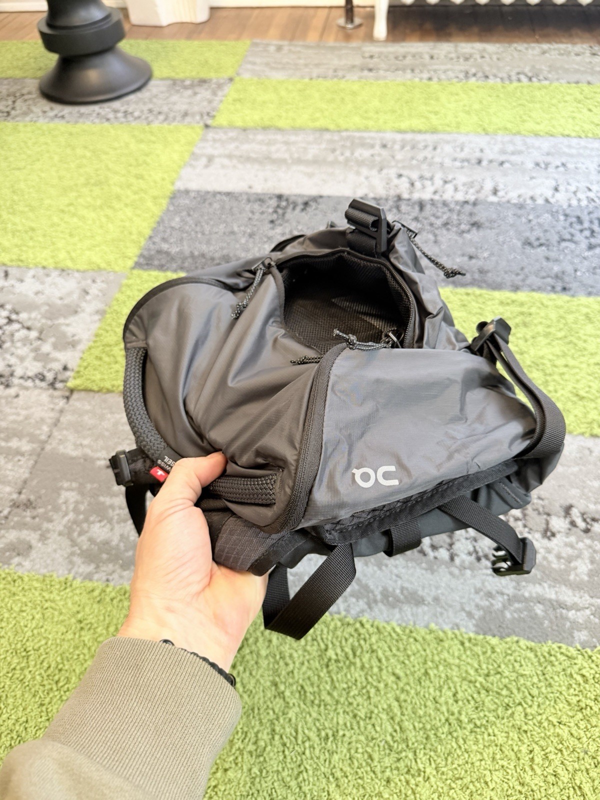 On Speed Pack 18L Lite Backpack On Cloud Running Backpack Black 4